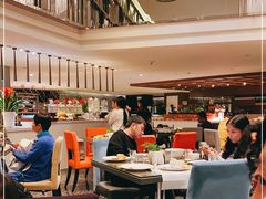 -上海滴水湖皇冠假日酒店