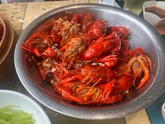 -琥珀老六龙虾(四里河店)