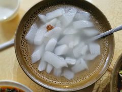-茅屋大酒店