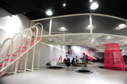 -MINI MARS KIDS CLUB亲子家庭中心(长宁天山店)