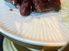 脆皮乳鸽-鹊玥·粤菜小馆(汇智国际商业中心店)