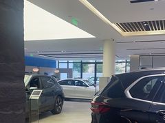 -上德宝骏宝马5S店