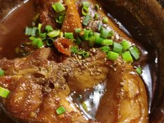 -Cuc Gach Quan Restaurant