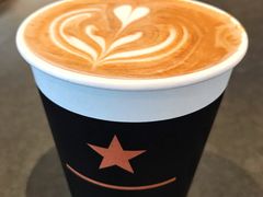 烟熏司考奇拿铁-星巴克臻选(上海合生汇1F店)
