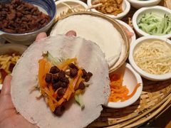 -包整·丝娃娃(一览甲秀楼风景店)