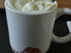 -Who乎coffee&bar