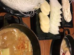 -呷哺呷哺 黄金牧场 (欢乐谷店)