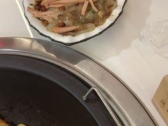 -人民公社铁锅炖·东北菜(卫国道店)