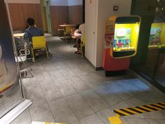 -麦当劳(新都汇店)