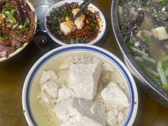 -小杨翘脚牛肉
