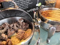 -唐拉雅秀酒店-西锦汇空中BBQ·思创餐厅