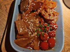 -蜜桃餐厅·伴山(湖滨商业街店)