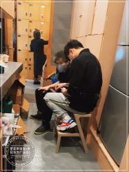 -罗亚帝造型·烫发染发