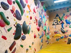 -问山MountQuest攀岩馆