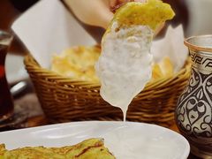 西葫芦饼配酸奶-TUK土耳其餐厅·下午茶(卢湾店)
