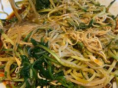 -吴记酱骨炖菜馆(西大直街店)