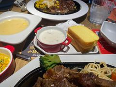 -豪客来牛排(人民东路店)