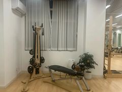 -Isofit 普拉提·婵柔工作室