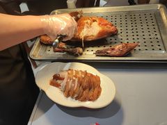 -梅利汴京烤鸭•开封豫菜地标店(东司门店)