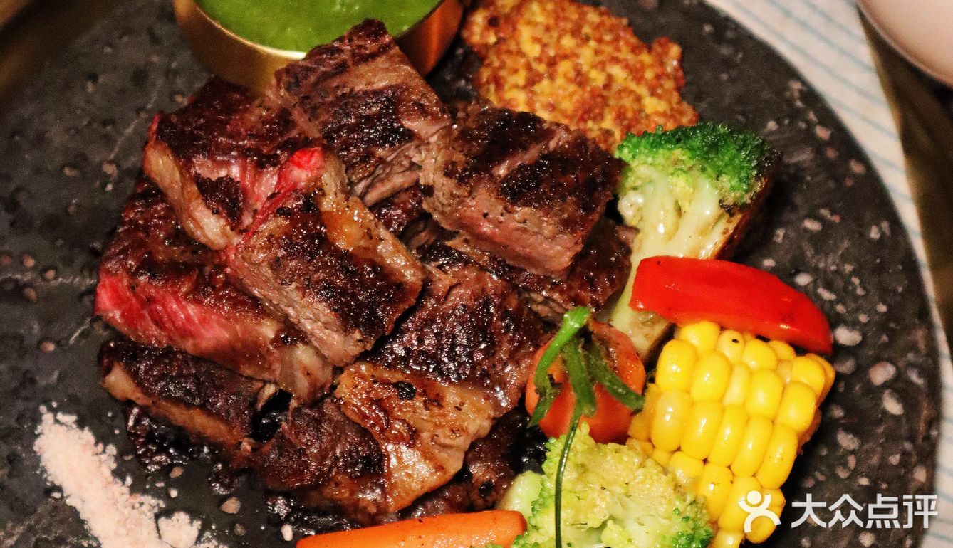 啊啊啊想告诉全世界 这家东南亚融合西餐酒吧太浪漫了‼️