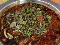 -乐山第一家临江鳝丝(茶坊路店)