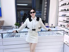 -潘多拉眼镜·蔡司依视路明月(潘家园店)