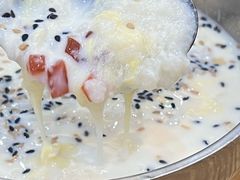 -白翔甜食店