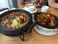 石锅自磨黑豆腐-粤仔湾砂锅粥(阳光店)