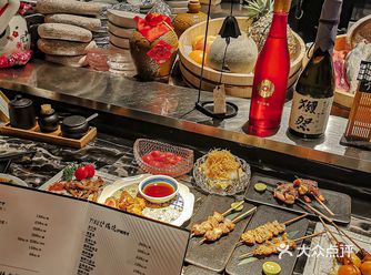 在南京西路️这家烧鸟深夜食堂氛围感超棒️