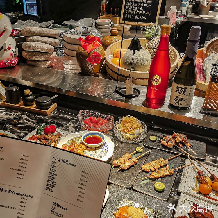在南京西路❗️这家烧鸟深夜食堂氛围感超棒❗️