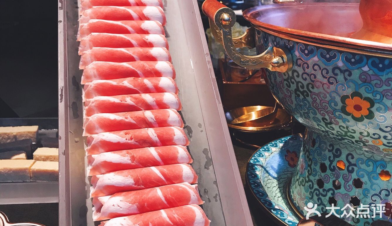 北京必吃榜 | 王府井听着京剧吃着京味儿火锅