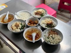 -辣辣小吃豆花米线(大观篆新农贸市场店)