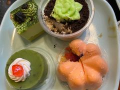 -九寸花汀海鲜烤肉自助(中东迪克店)