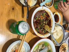-朱大嘴肥肠血旺(福字街店)