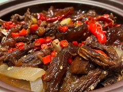 炖牛腩牛筋-广信传说