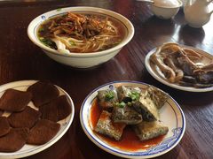 -汪一挑馄饨(老街店)