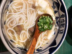-鑫花溪牛肉米粉(东环大润发店)