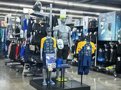 -迪卡侬(顺峰山店)