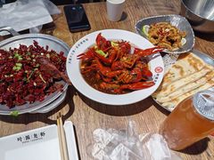 -叶派龙虾•招牌香辣蟹·海鲜(中海国际店)