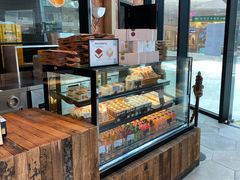 面包甜点陈列柜-原麦山丘(望京小街店)