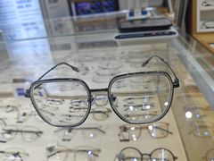 -沪睛眼镜蔡司官方授权店(金桥佳林路店)