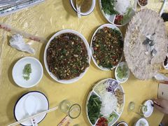 -官塘陈记鱼生·潮汕砂锅粥·牛肉火锅(潮枫路总店)