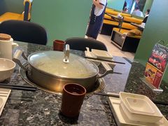 -一席地·本地鸡窝·杭帮鸡火锅(萧山银隆百货店)