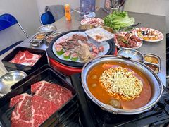 -哈哈碳都·牛肋条无限自助烤肉(宝龙店)