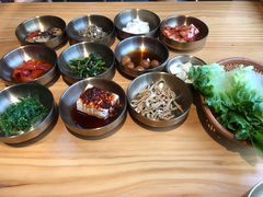 餐前小菜任性吃-金顺碳烤肉(番禺傍江地铁站店)