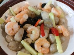 -香山湖家家宴(中山陵店)