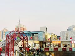 -资和信百货商场