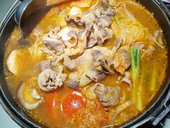 辣味牛肉锅-猛式料理嘉州新光天地店