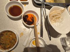 -海底捞火锅(杭州庆春路夜宵主题店)