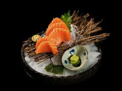 三文鱼刺身-二午一食创意日式料理(温泉步行一街店)